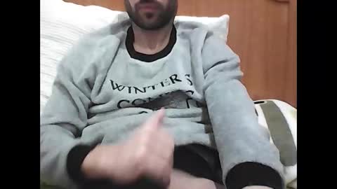 juanpalacios11111 online show from February 8, 2026, 12:36 am