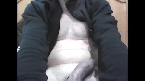 juanpalacios11111 online show from February 27, 2026, 4:51 pm