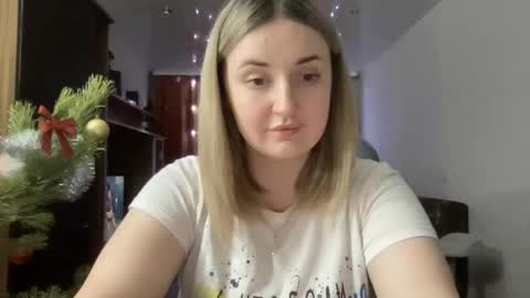 JudeValenti online show from December 25, 2024, 5:26 pm