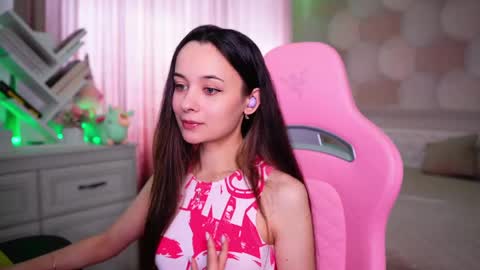Angelina online show from June 6, 2026, 12:21 pm