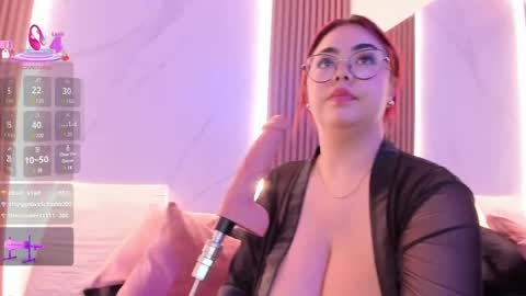 Snapshot of juicy_led_ chatting on March 6, 2025, 5:33 pm Juicy online show from March 6, 2025, 5:33 pm