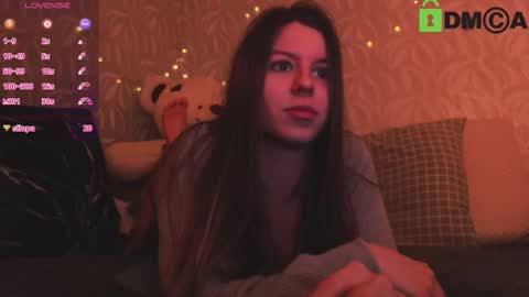 laura online show from October 3, 2025, 5:21 pm