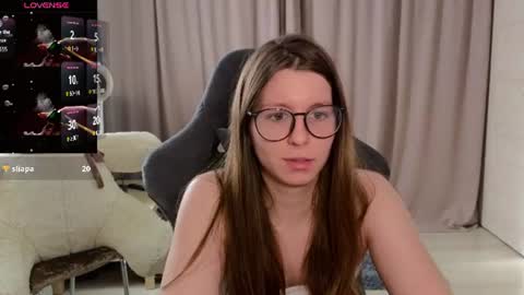 Snapshot of juicy_mystery chatting on June 23, 2026, 4:27 pm laura online show from June 23, 2026, 4:27 pm