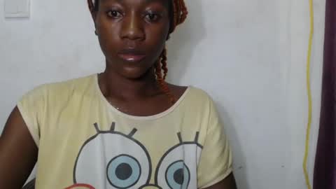 Snapshot of juicyberryx chatting on May 29, 2026, 8:56 am queen online show from May 29, 2026, 8:56 am