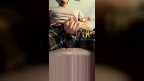 juicyboy97 online show from April 1, 2026, 6:27 pm