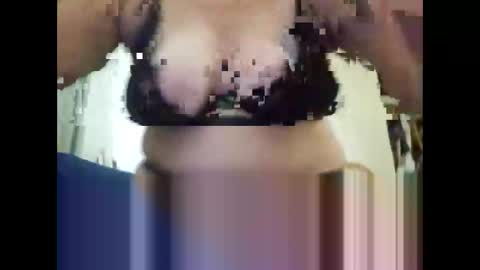 Juicygina  online show from October 9, 2025, 10:52 pm