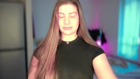 Snapshot of juicyhelenx chatting on April 24, 2026, 4:31 pm Elena online show from April 24, 2026, 4:31 pm