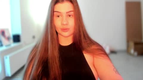 Snapshot of juicyhelenx chatting on May 23, 2026, 4:44 pm Elena online show from May 23, 2026, 4:44 pm