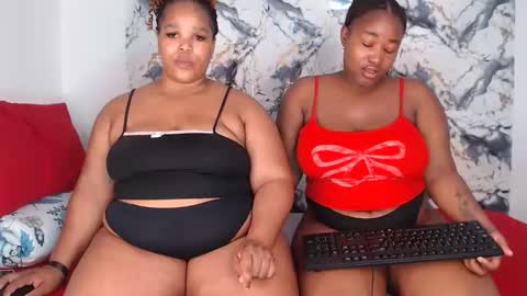 juicyjasminx online show from March 18, 2026, 9:29 pm