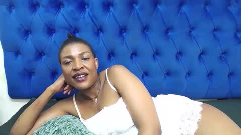 Snapshot of juicykayxxx chatting on May 11, 2026, 5:24 am Miss Kay online show from May 11, 2026, 5:24 am