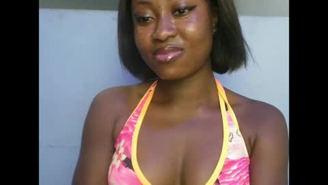 Snapshot of juicyyxboobs chatting on May 19, 2026, 9:54 pm juicyyxboobs online show from May 19, 2026, 9:54 pm