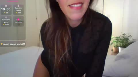 Snapshot of jujubaeu chatting on February 7, 2025, 11:13 pm Juju online show from February 7, 2025, 11:13 pm