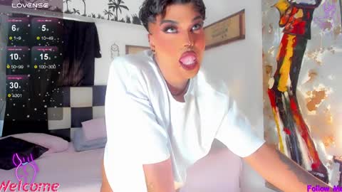 Jujubee online show from April 22, 2026, 9:05 pm