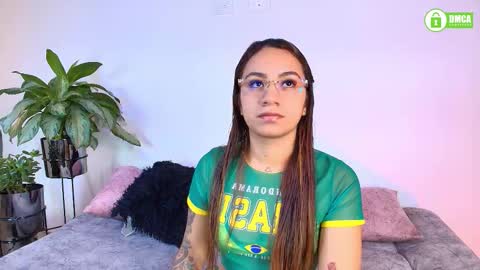 Jules and Gia online show from February 28, 2026, 6:53 pm