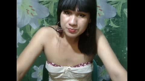 JULIA online show from April 14, 2026, 5:41 pm