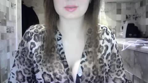 julia69009 online show from January 5, 2026, 10:24 pm