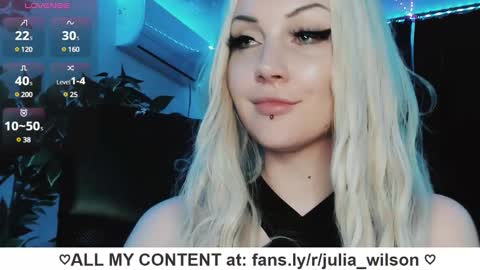 Snapshot of julia_wilson chatting on January 7, 2025, 7:06 pm ALL MY CONTENT at online show from January 7, 2025, 7:06 pm