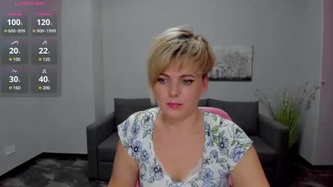 Julia online show from January 11, 2025, 10:19 am