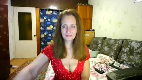 juliaa_foxi online show from December 18, 2025, 6:47 pm
