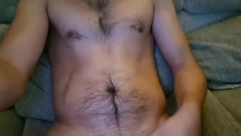 julian38000 online show from November 17, 2025, 2:28 am