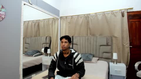 Snapshot of julian_billy chatting on January 18, 2025, 11:32 am julian billy online show from January 18, 2025, 11:32 am