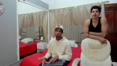 Snapshot of julian_billy chatting on January 24, 2025, 4:28 pm julian billy online show from January 24, 2025, 4:28 pm