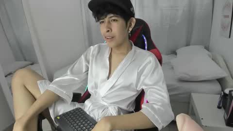 Julian online show from March 24, 2026, 7:19 pm