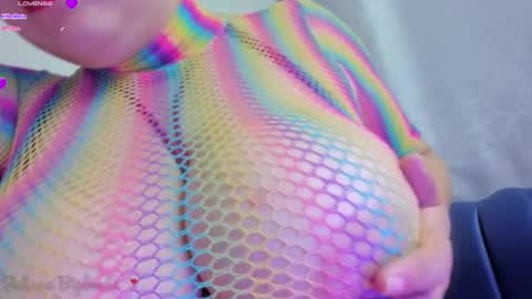 Juliana online show from September 30, 2025, 7:13 am