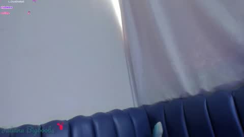 Juliana online show from November 28, 2025, 7:05 pm