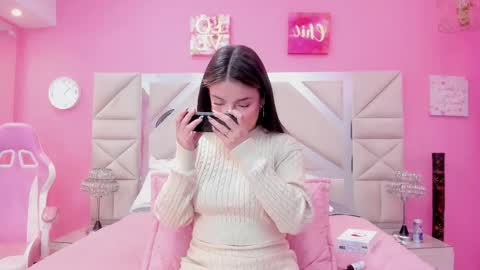 juliana_diamond_ online show from March 26, 2026, 3:23 am