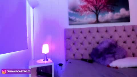 Snapshot of julianaa_castro chatting on March 1, 2025, 2:55 pm JULIANA CASTRO online show from March 1, 2025, 2:55 pm