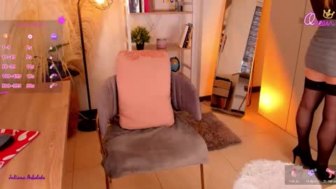 Snapshot of julianaarboleda chatting on February 11, 2026, 12:32 pm Juli online show from February 11, 2026, 12:32 pm