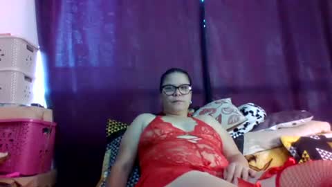 Snapshot of julianaputa chatting on June 20, 2026, 12:41 pm julianaputa online show from June 20, 2026, 12:41 pm