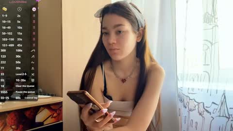 Viola online show from April 10, 2026, 12:27 am