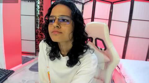 Snapshot of julianne_7 chatting on February 24, 2026, 9:13 pm julianne_7 online show from February 24, 2026, 9:13 pm