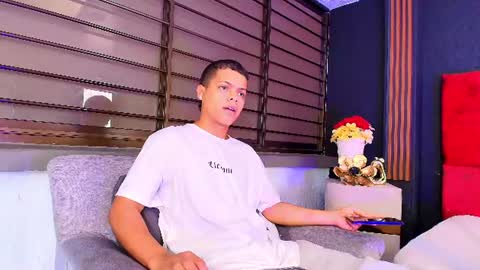 JULIAN STEARLING online show from June 13, 2026, 7:34 pm