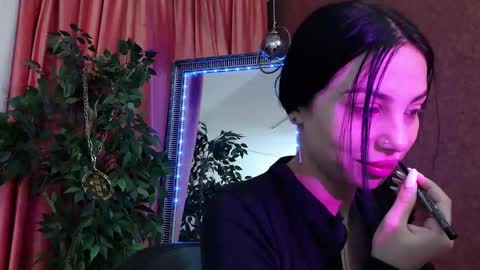 Maria online show from November 25, 2025, 7:08 am