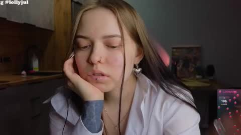 Snapshot of julidropp chatting on March 9, 2025, 1:56 am julidropp online show from March 9, 2025, 1:56 am