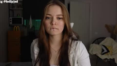 Snapshot of julidropp chatting on October 26, 2025, 7:20 pm julidropp online show from October 26, 2025, 7:20 pm