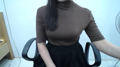 julie9x online show from May 19, 2026, 6:58 pm