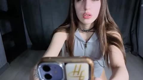 juliebeshears online show from March 30, 2026, 1:34 pm