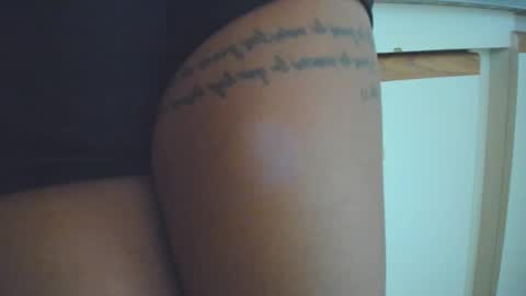 Juli online show from December 18, 2025, 8:37 pm