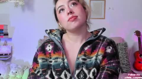 Juli  online show from April 10, 2026, 3:56 am