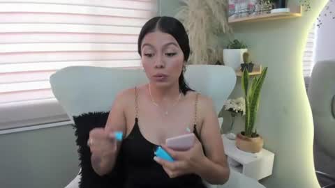 Snapshot of julieta_evans_1 chatting on June 25, 2026, 9:30 pm Julieta online show from June 25, 2026, 9:30 pm