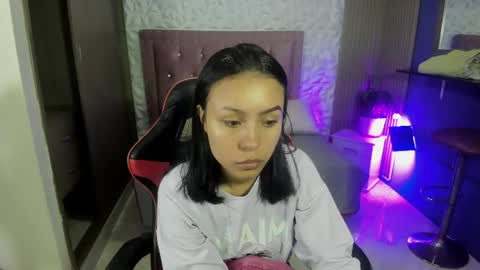 Snapshot of julieta_fn chatting on July 16, 2026, 12:55 pm julieta_fn online show from July 16, 2026, 12:55 pm