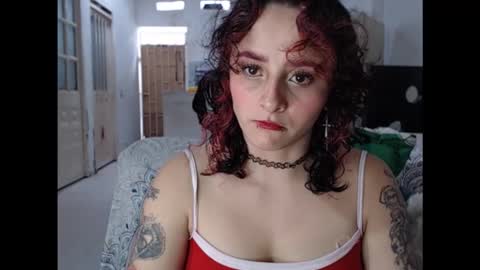 Snapshot of julietajaguar chatting on April 21, 2026, 2:34 pm Julieta Jaguar online show from April 21, 2026, 2:34 pm