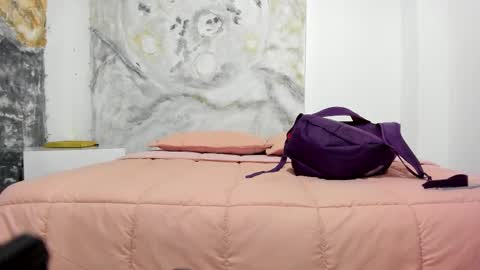 julietakane online show from February 24, 2026, 4:54 am