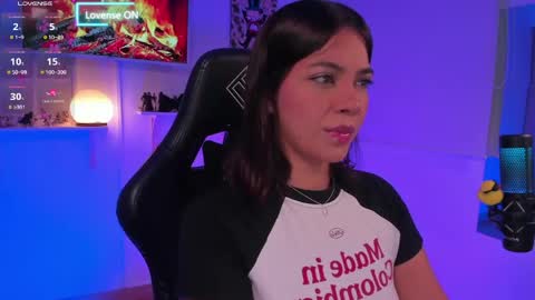 Julieta  online show from April 22, 2026, 11:01 am