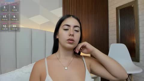 Julieta Santos online show from October 29, 2025, 6:20 pm