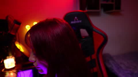 Snapshot of julietha_dubois chatting on November 28, 2025, 2:58 am Julietha online show from November 28, 2025, 2:58 am